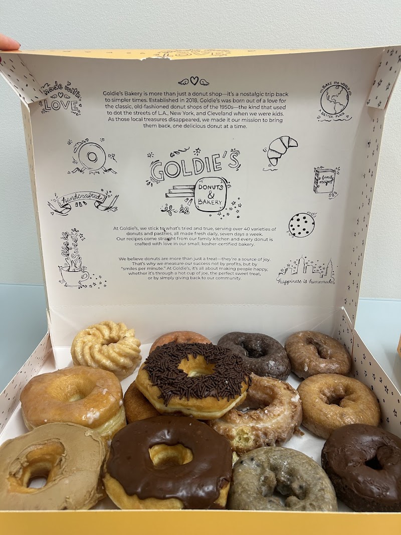 Goldie’s Donuts & Bakery photo 4