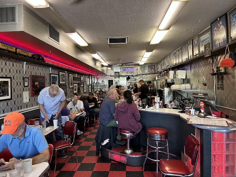 Oscar's Cafe photo 4