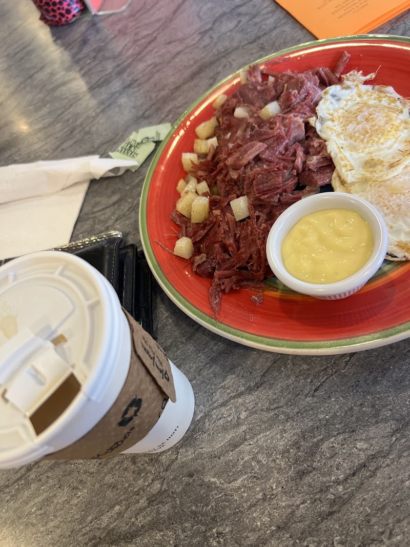 Messy's Cafe photo 2