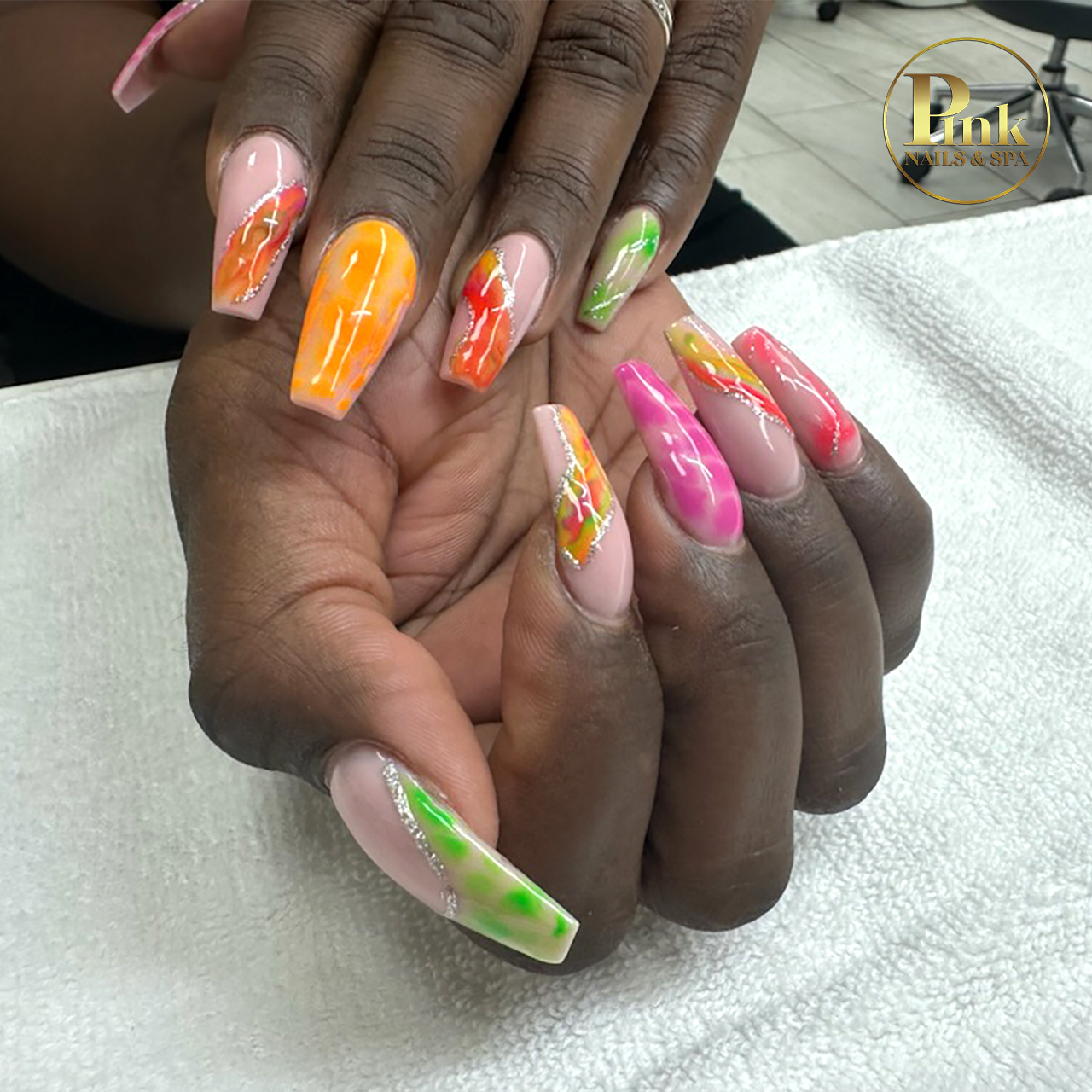 Pink Nails & Spa photo 2