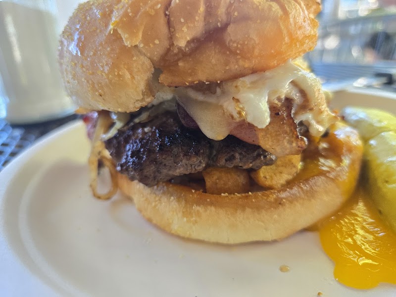 Jaspers Café photo 3