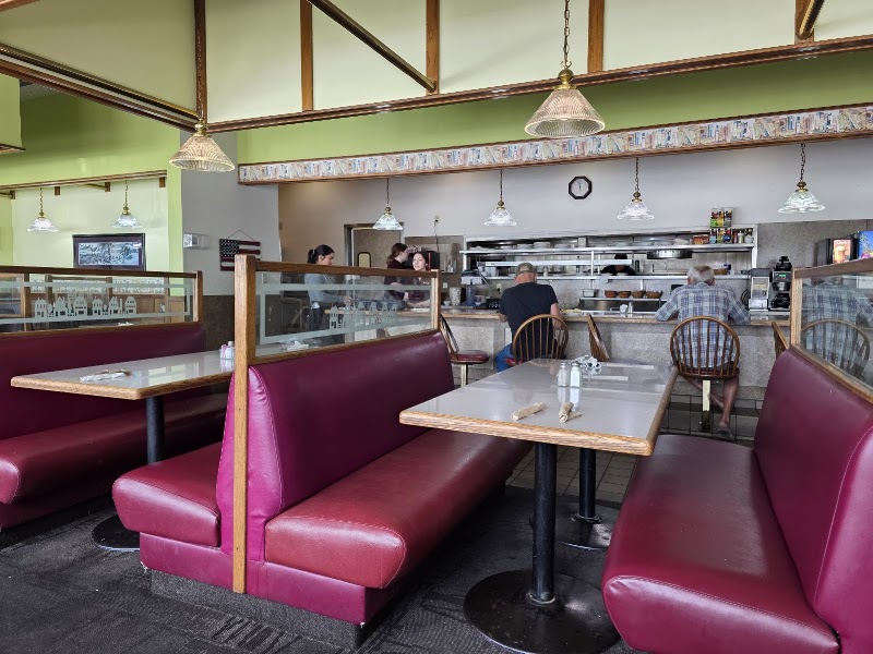 Bob's Cafe photo 3