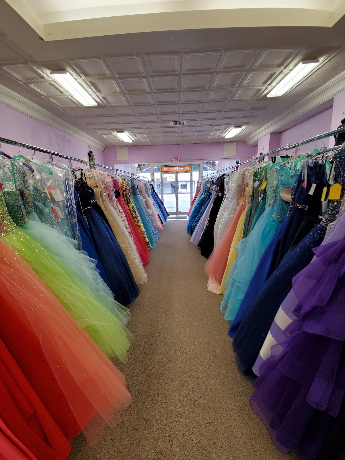 The Dress Shop photo 3