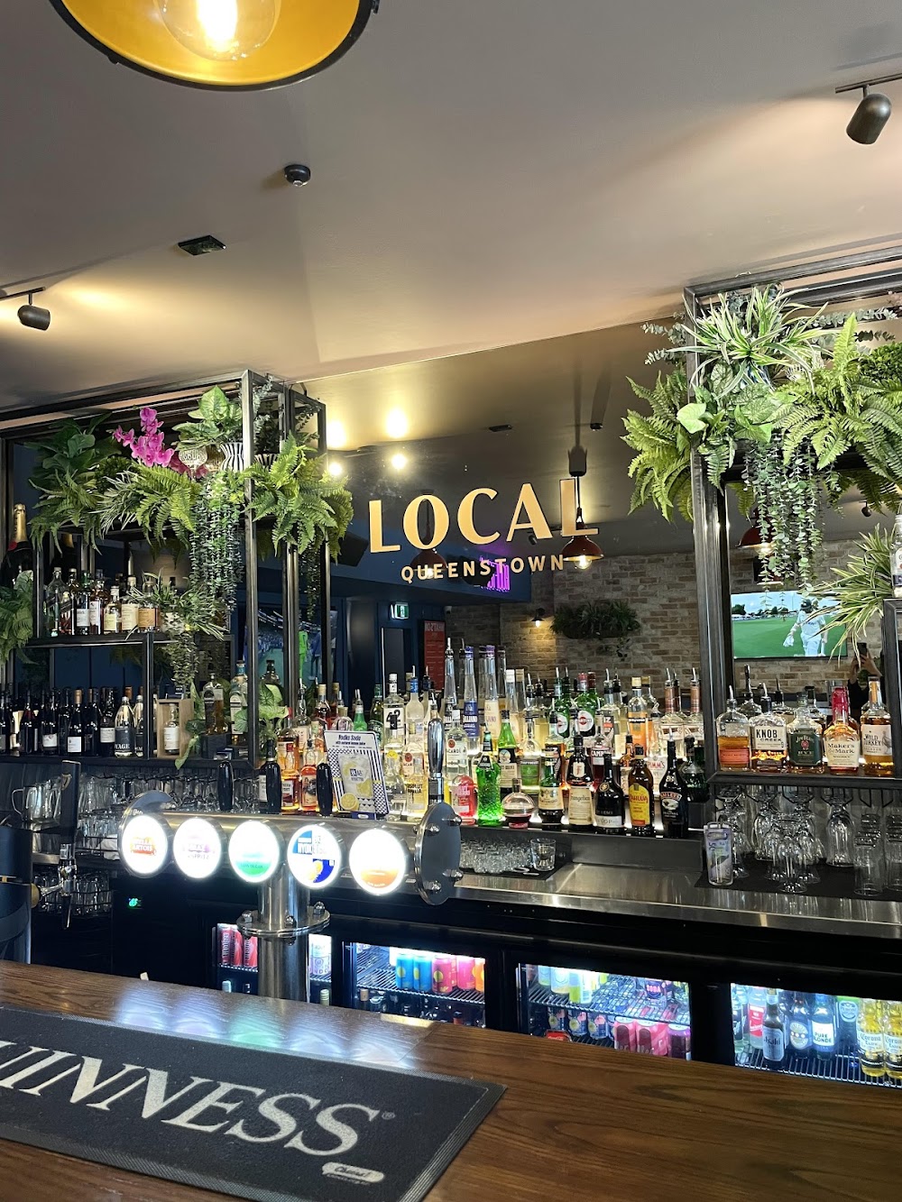 Local Queenstown