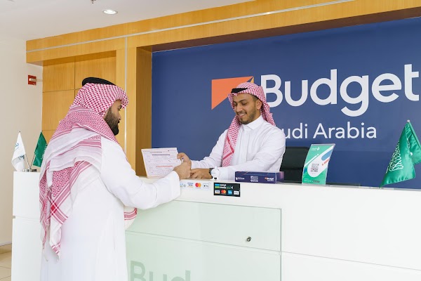 بدجت لتأجير السيارات