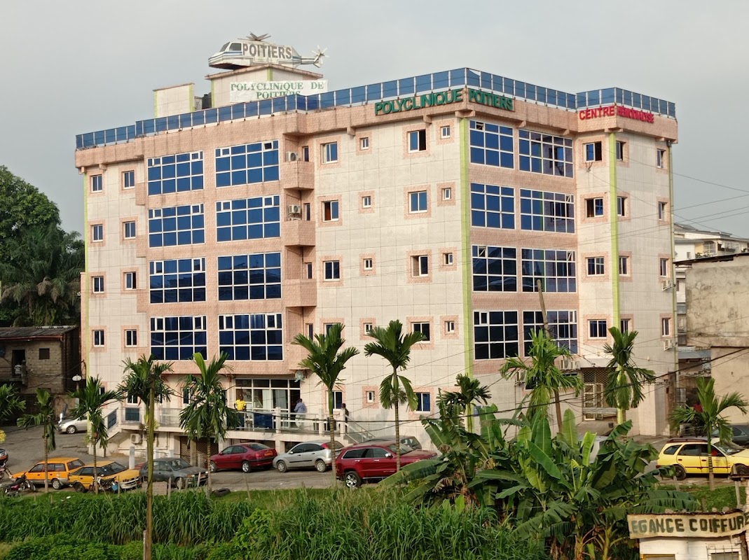 Poitiers Polyclinic - Photo 1