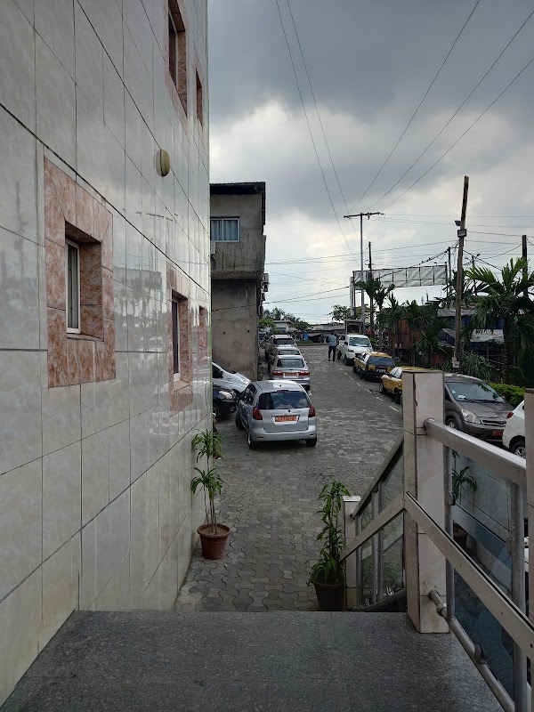 Poitiers Polyclinic - Photo 3