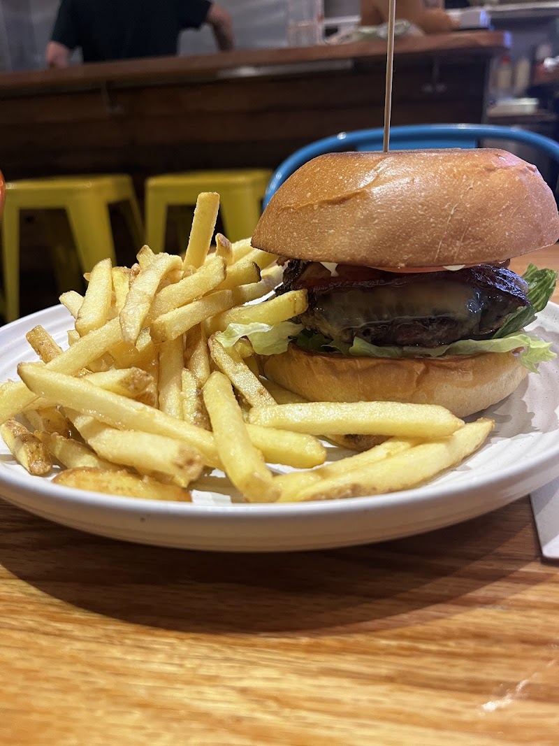 Metro Burgers photo 3