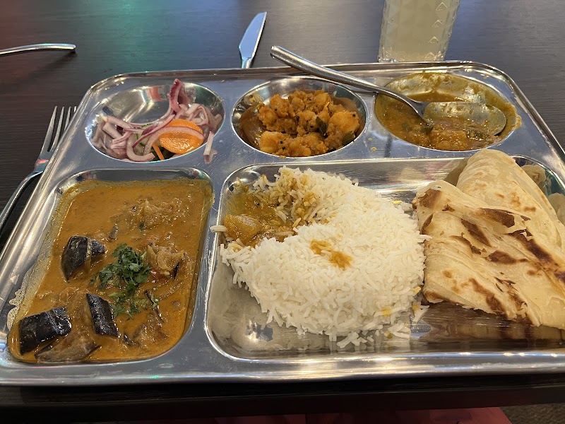 House Boat Restaurant