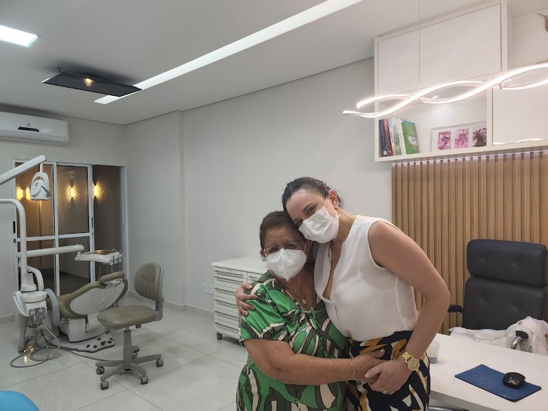 Dra. Clarissa Freitas - foto 3