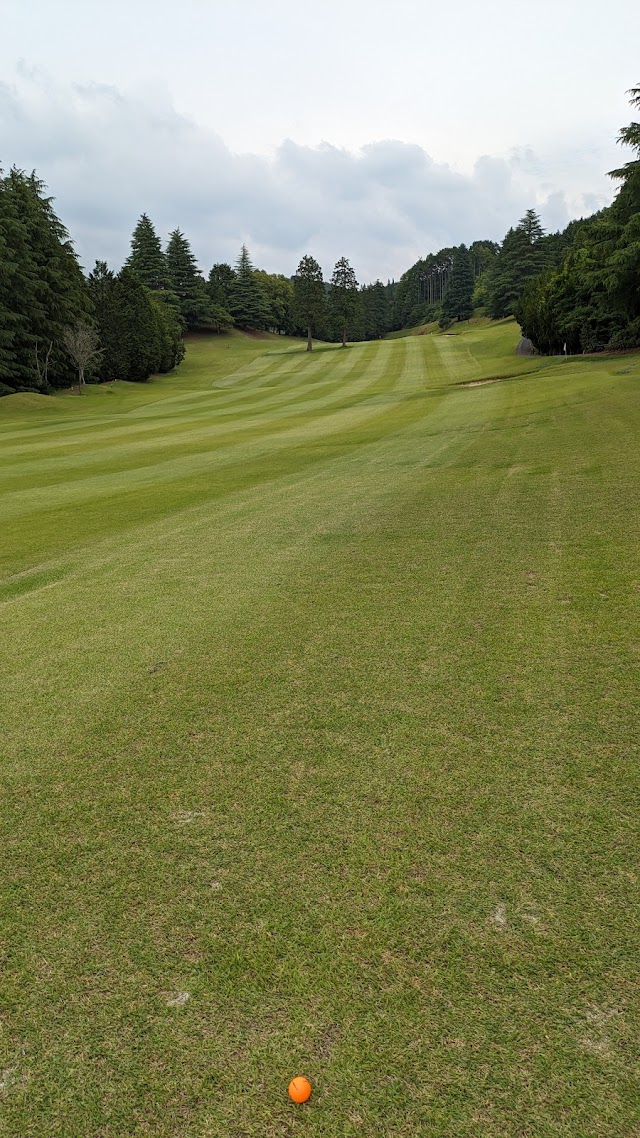 Yaezakura Country Club - Photo 2