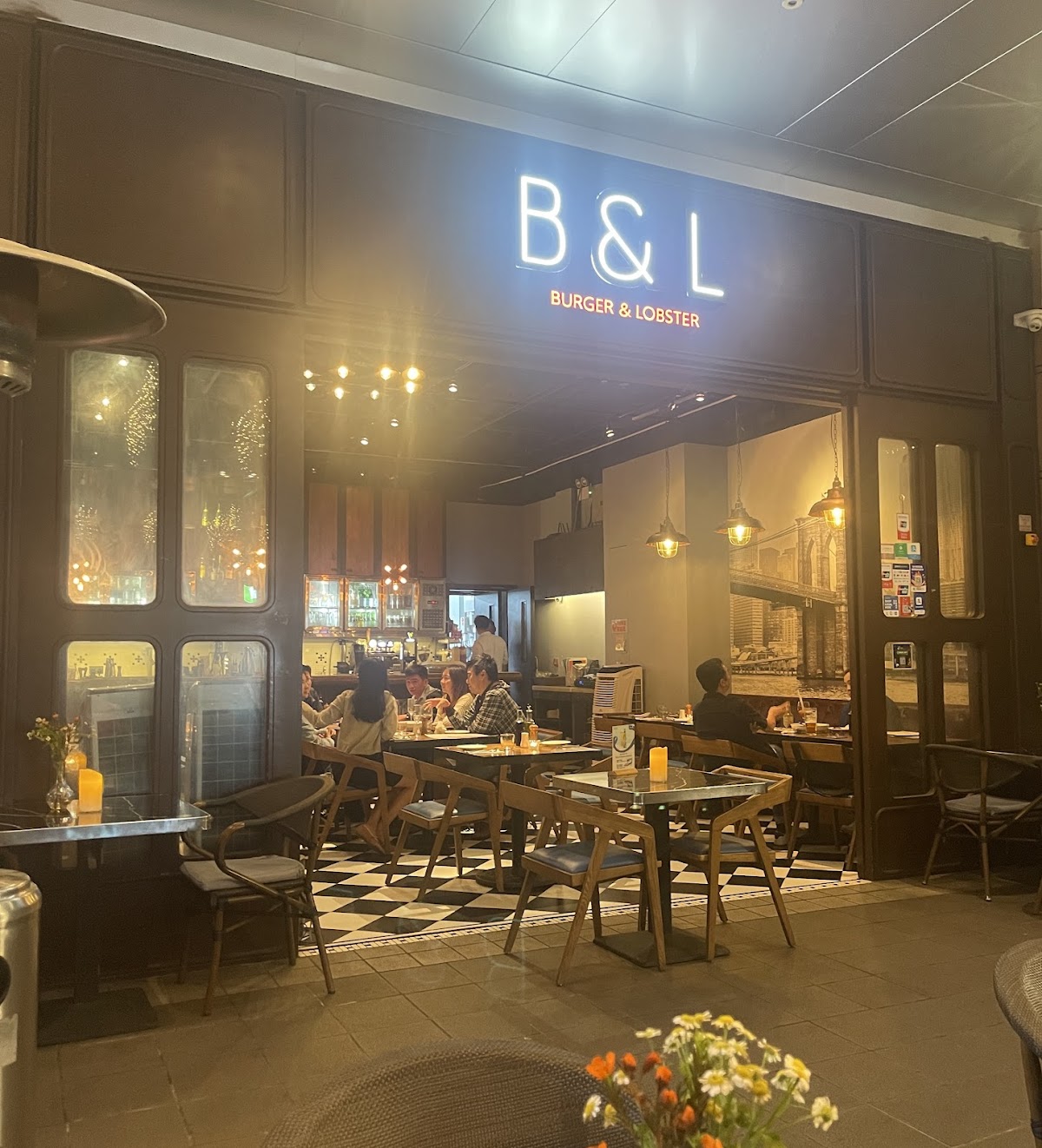 B&L (Burger & Lobster) — photo 6