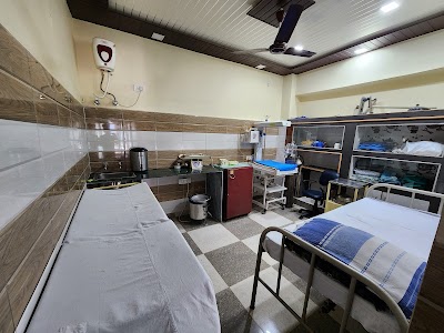 Dr. Priyanka Singhal : Best Gynaecologist in Haridwar , MEDICARE CENTRE - Image 2