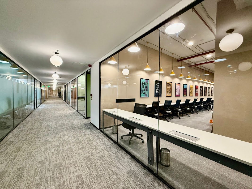 Innov8 - Coworking Space