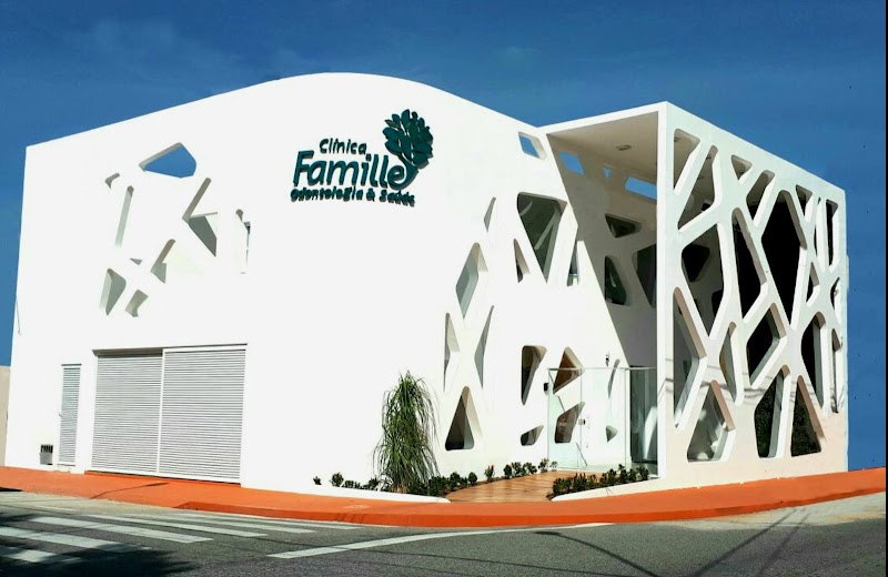 Clínica Famille