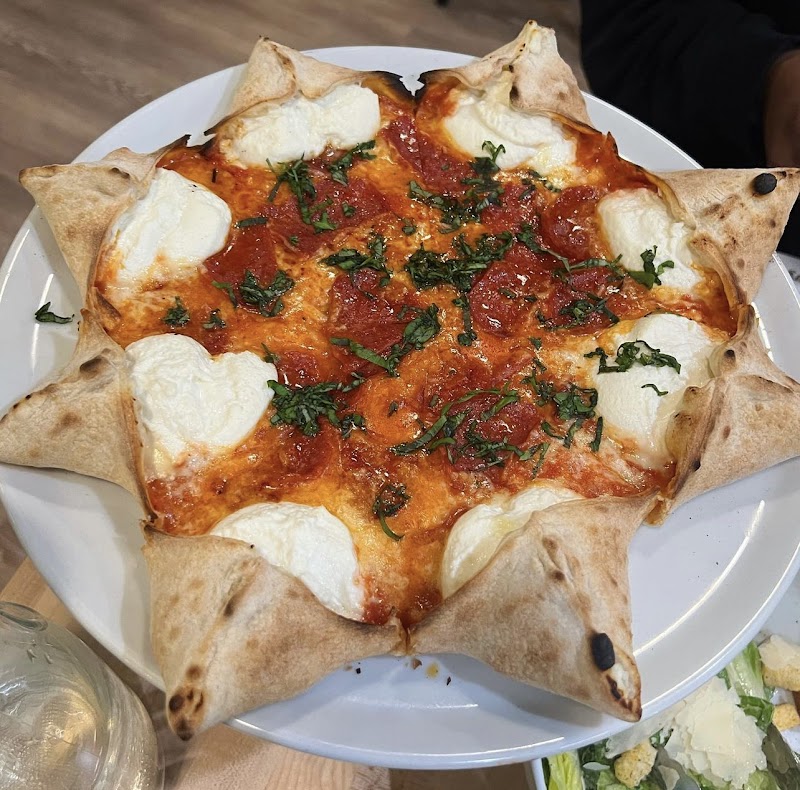 Mister O1 Extraordinary Pizza Turtle Creek photo 5