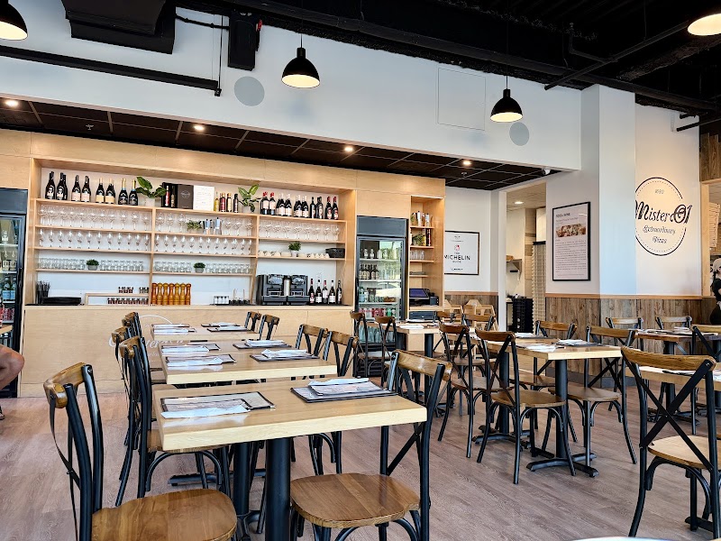 Mister O1 Extraordinary Pizza Turtle Creek photo 7