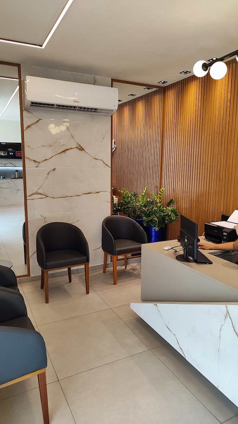 Fácil Implantes - Caxias