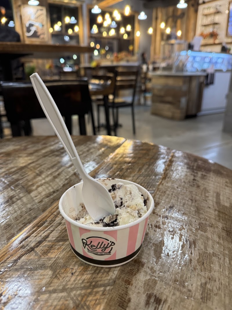 Foxtail Coffee Co. & Kelly's Homemade Ice Cream - Gate Parkway photo 2