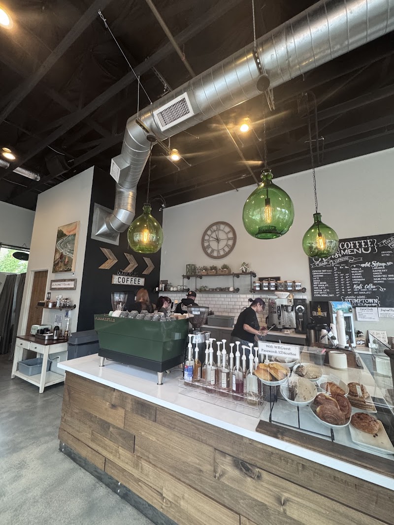 WildRoots Coffeehouse photo 4