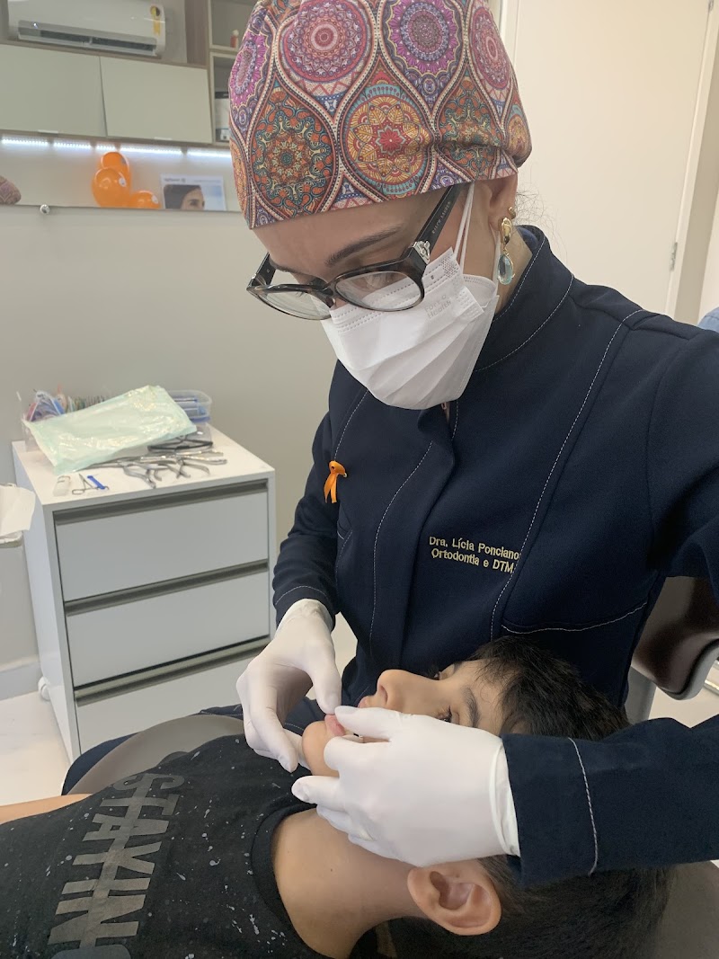 Lícia Ponciano Odontologia Digital Ltda - foto 4