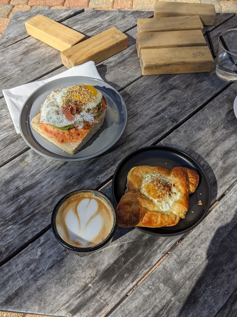 Rêve Coffee Lab River Ranch photo 4