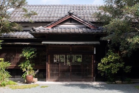 山の家