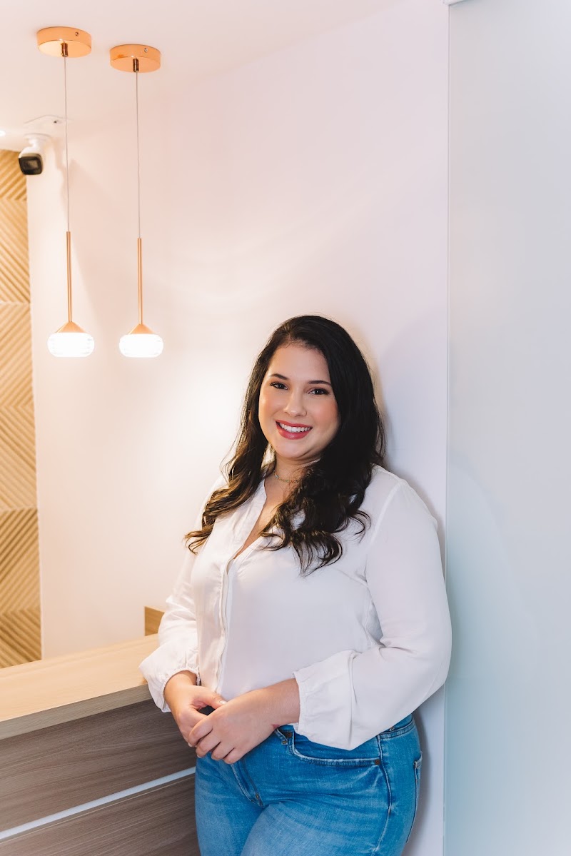 Dentista Dra. Gabriella Oliveira - Barra da Tijuca - foto 5