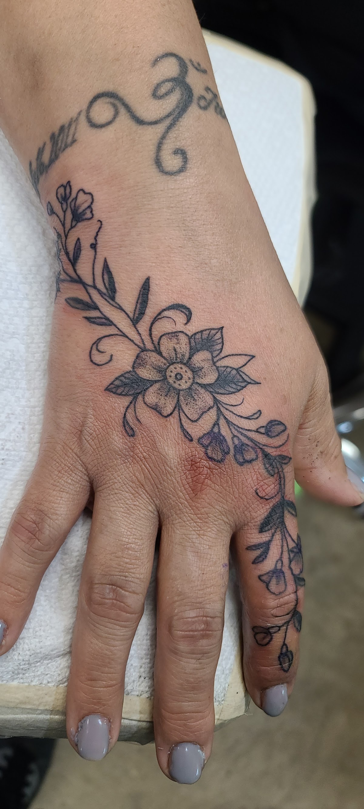 MAÑANAS TATTOO tattoo parlor in Los Lunas, NM