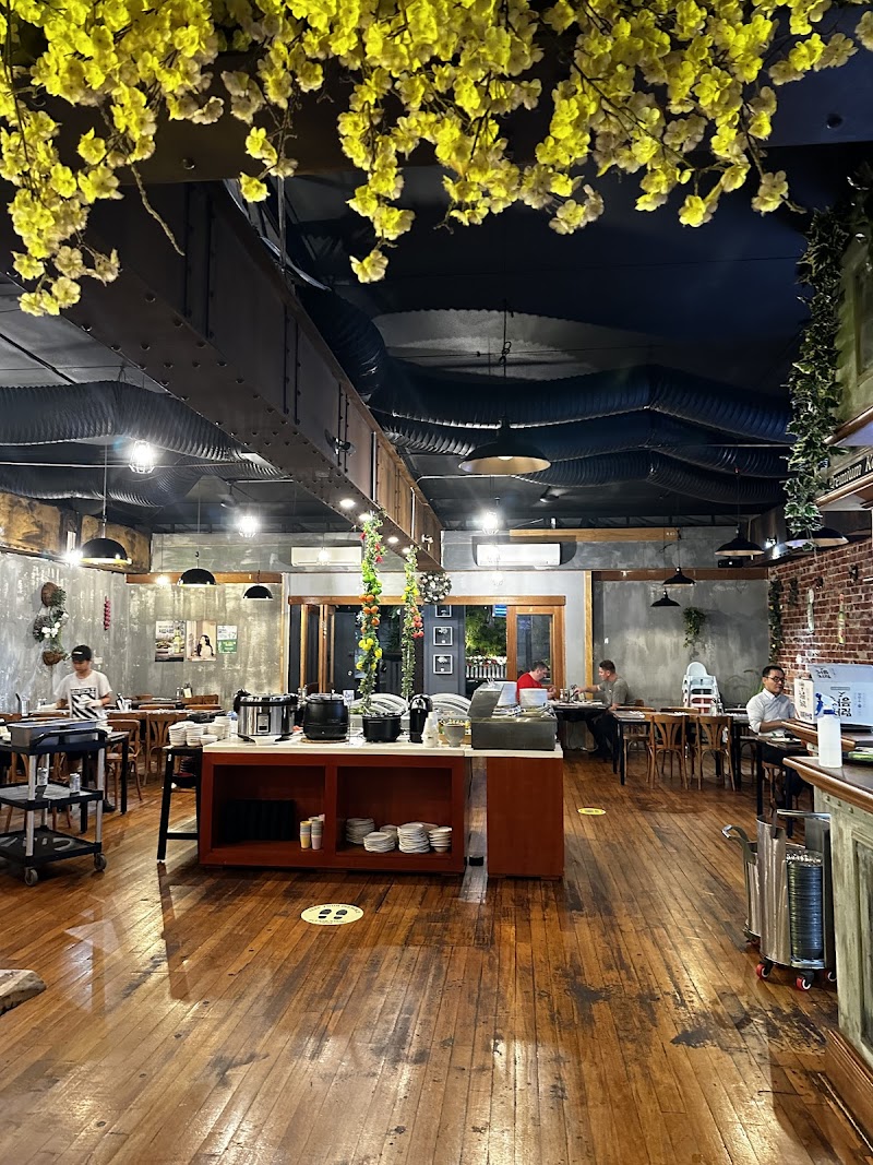 Blooming Garden photo 8