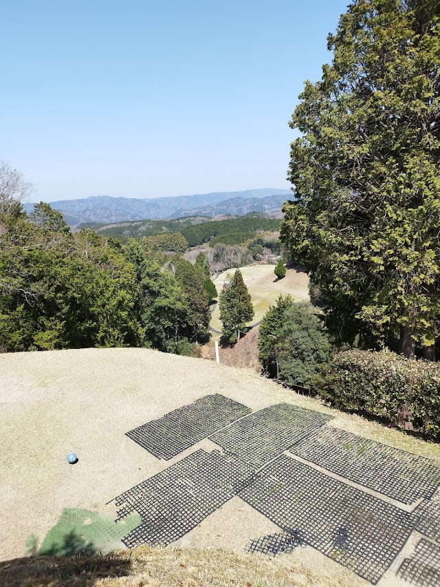 Nara Public Golf Course - Photo 5