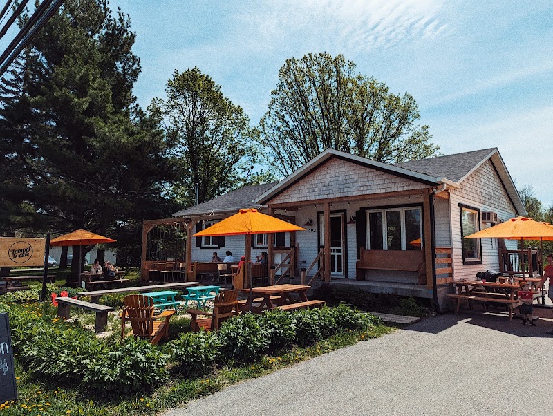 Tompol le Café photo 4