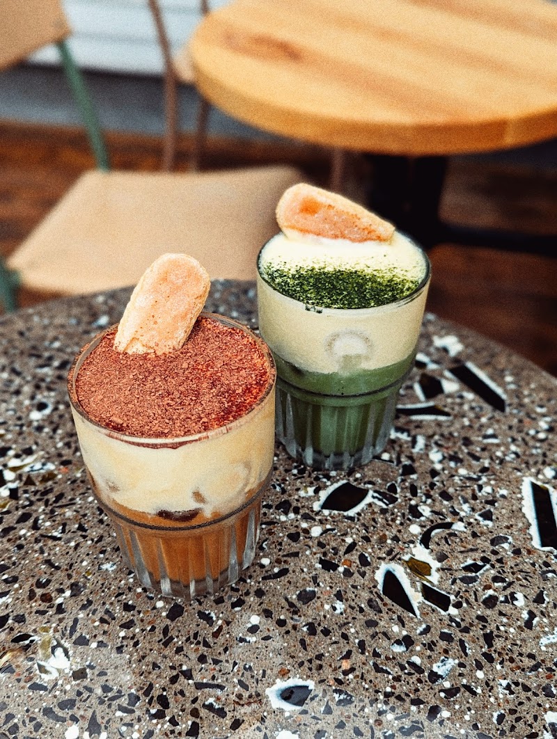 Tompol le Café photo 2