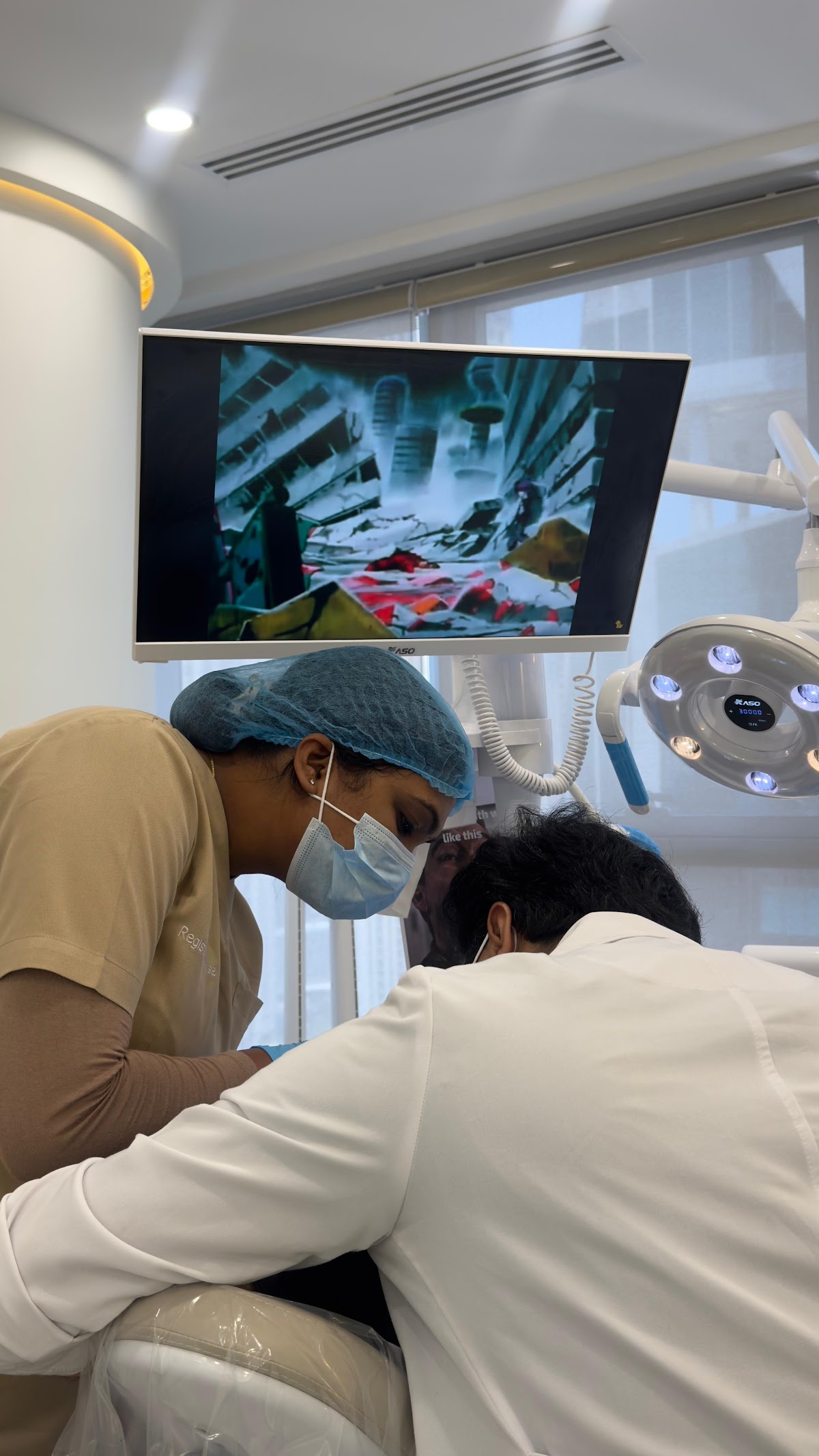 White Swan Dental Clinic - Business Bay, Dubai 5