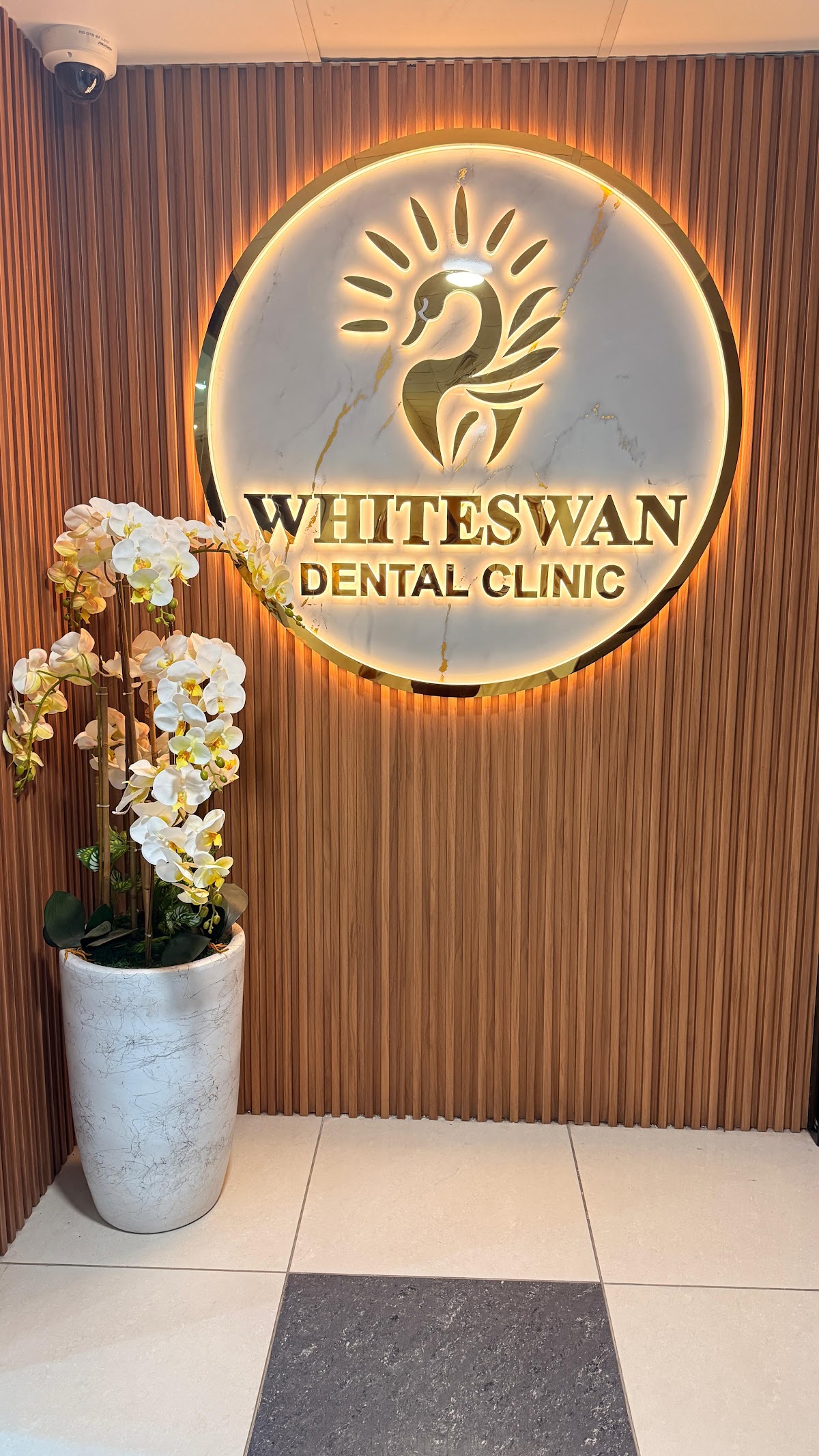 White Swan Dental Clinic - Business Bay, Dubai