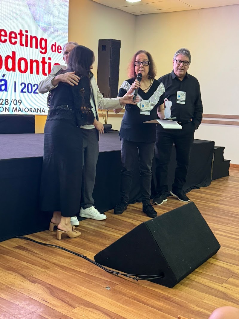 Borborema Lucia, Drª Tratamento de Canal, com Microscópio Operatório - foto 4