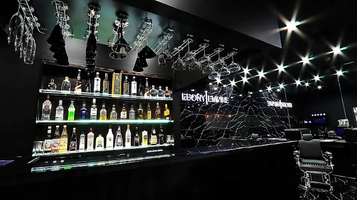 Ebony Empire photo 3