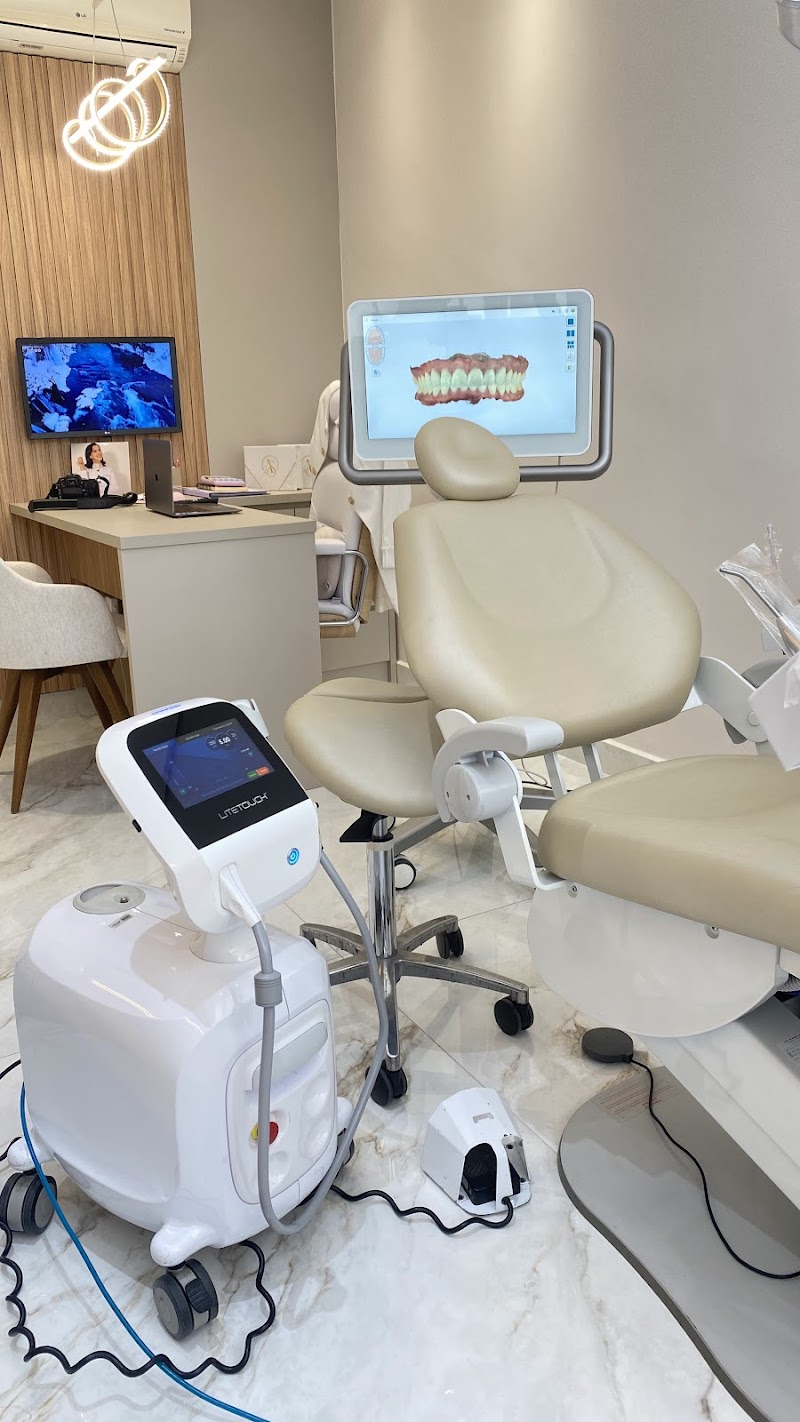 Dra. Alexsandra Silva | Dentista na Bela Vista - foto 3