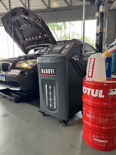Foto de Zero Auto Soluções Automotivas – Oficina Mecânica em Curitiba