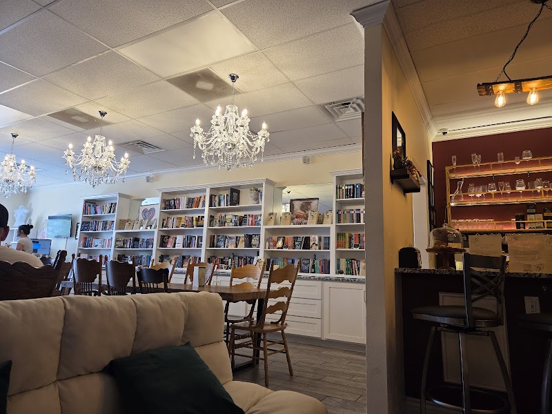 Margin Notes Bookbar - Books, Wine & Coffee photo 3