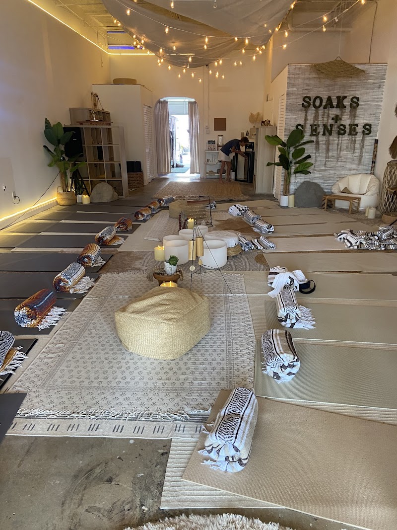 SOAKS+SENSES Wellness Club + Soakhouse