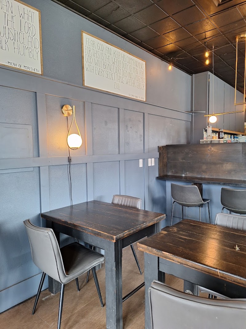 Bell & Whistle Coffee House photo 4