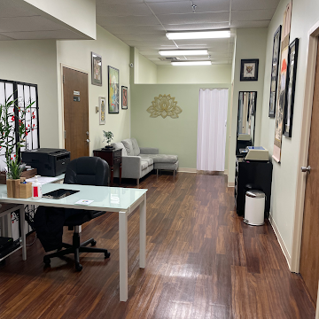 32 Old Town LLC — tattoo studio near Gaithersburg