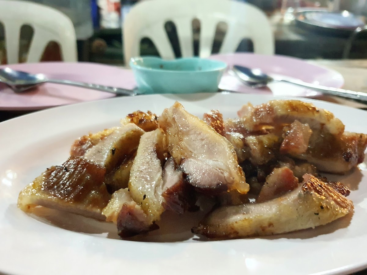 ร้านอาหารอีสาน (รสเด็ด)