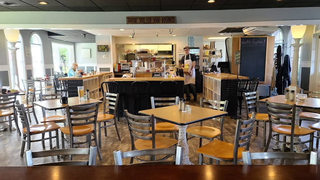 Extra Virgin-Lamplight Cafe & Bakery