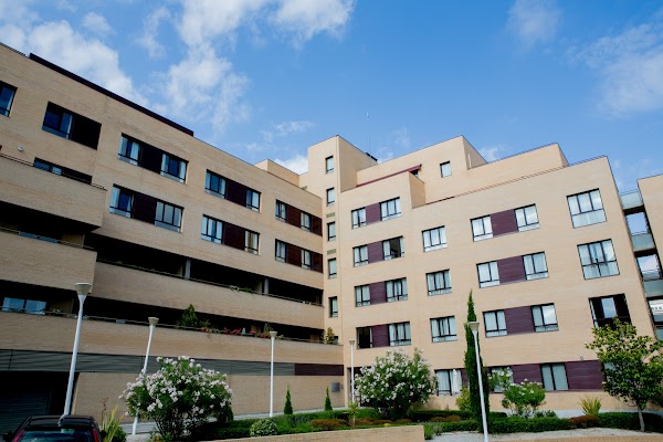 Residencia Residencia Bouco Madrid Aravaca — Av. del Talgo, 53, Moncloa - Aravaca, 28023 Madrid, España