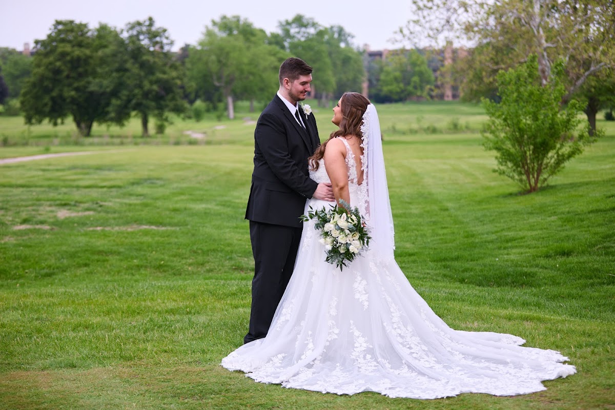 Well Told Weddings LLC: Google Places image 3