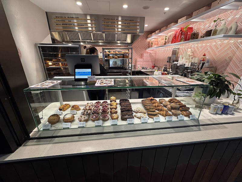 Lode Pies & Pastries Circular Quay photo 6