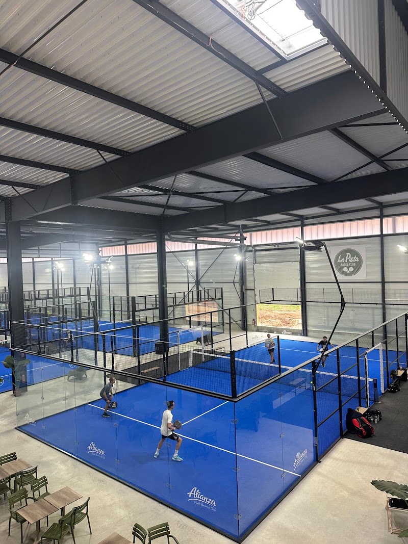 La Pista Padel Club, club de padel à Cabriès