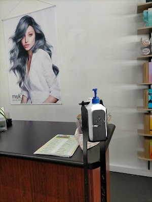 Revamp Hair Beauty & Gifts photo 2